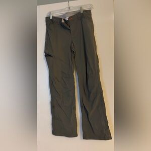 Orvis women’s Dark Green/grey Cargo Pants - size 6